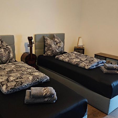Ferienwohnung Lehmann 2 Вольфенбюттель Экстерьер фото